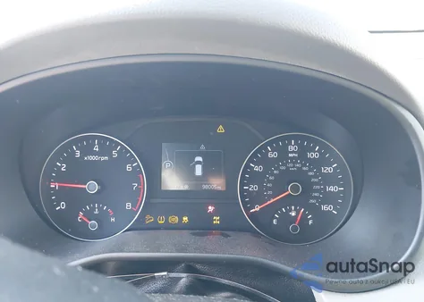 2018 Kia Sportage Lx z USA, uszkodzony, nr VIN KNDPMCAC5J7458574